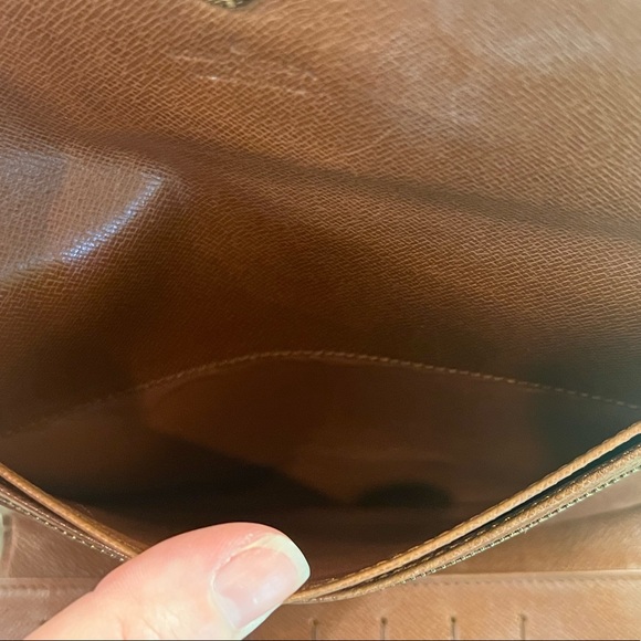 Vintage Louis Vuitton Wallet - Picture 2 of 8